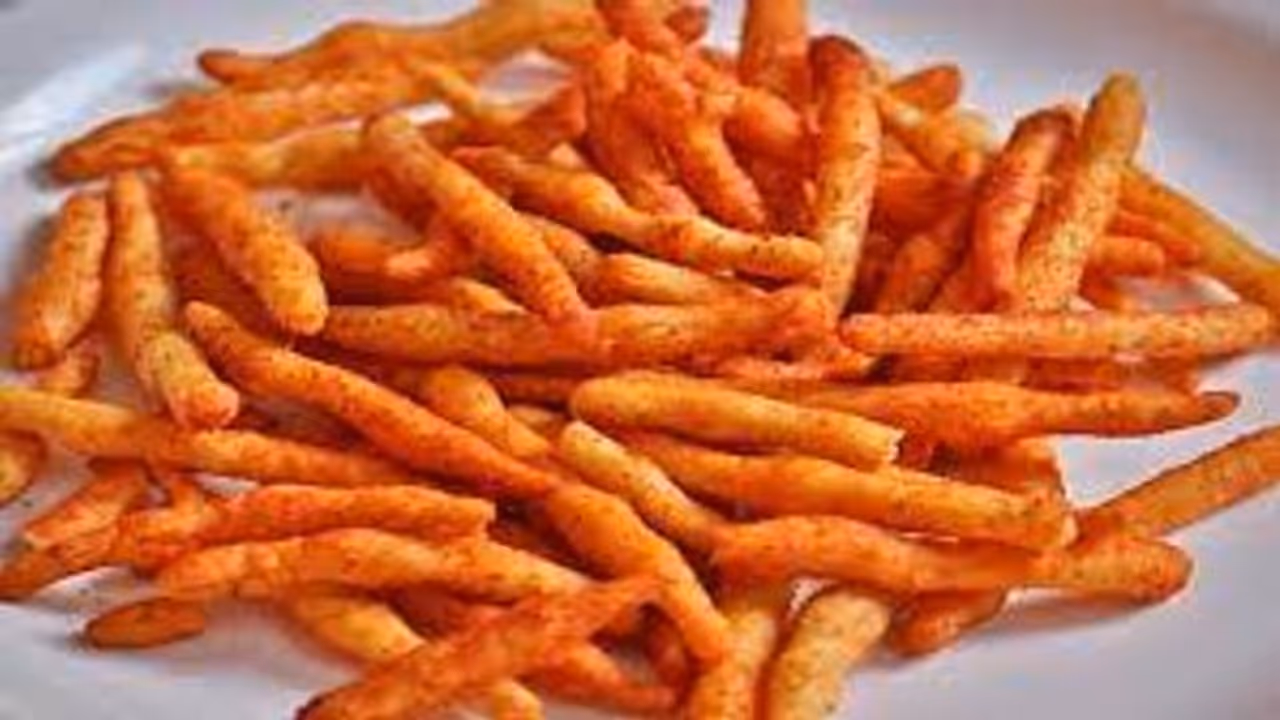 Viral News: ఏం పెళ్లాంరా బాబు.. ఇంత చిన్న విషయానికి విడాకులు తీసుకోవాలా?.. కుర్కురే ఎంత పని చేసింది? Viral News: ఏం పెళ్లాంరా బాబు.. ఇంత చిన్న విషయానికి విడాకులు తీసుకోవాలా?.. కుర్కురే ఎంత పని చేసింది?