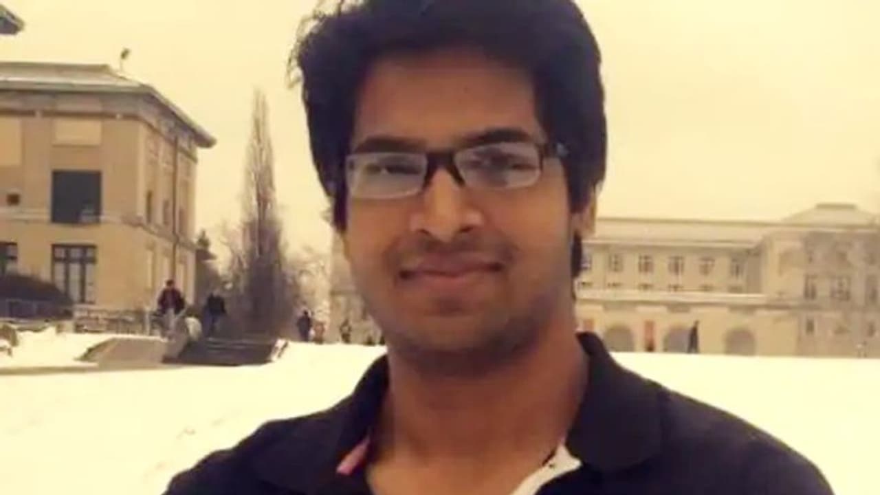 भारत के अशोक एल्लुस्वामी ने पूरा किया Elon Musk का सपना, Tesla car के लिए बनाया ऑटोपायलट भारत के अशोक एल्लुस्वामी ने पूरा किया Elon Musk का सपना, Tesla car के लिए बनाया ऑटोपायलट