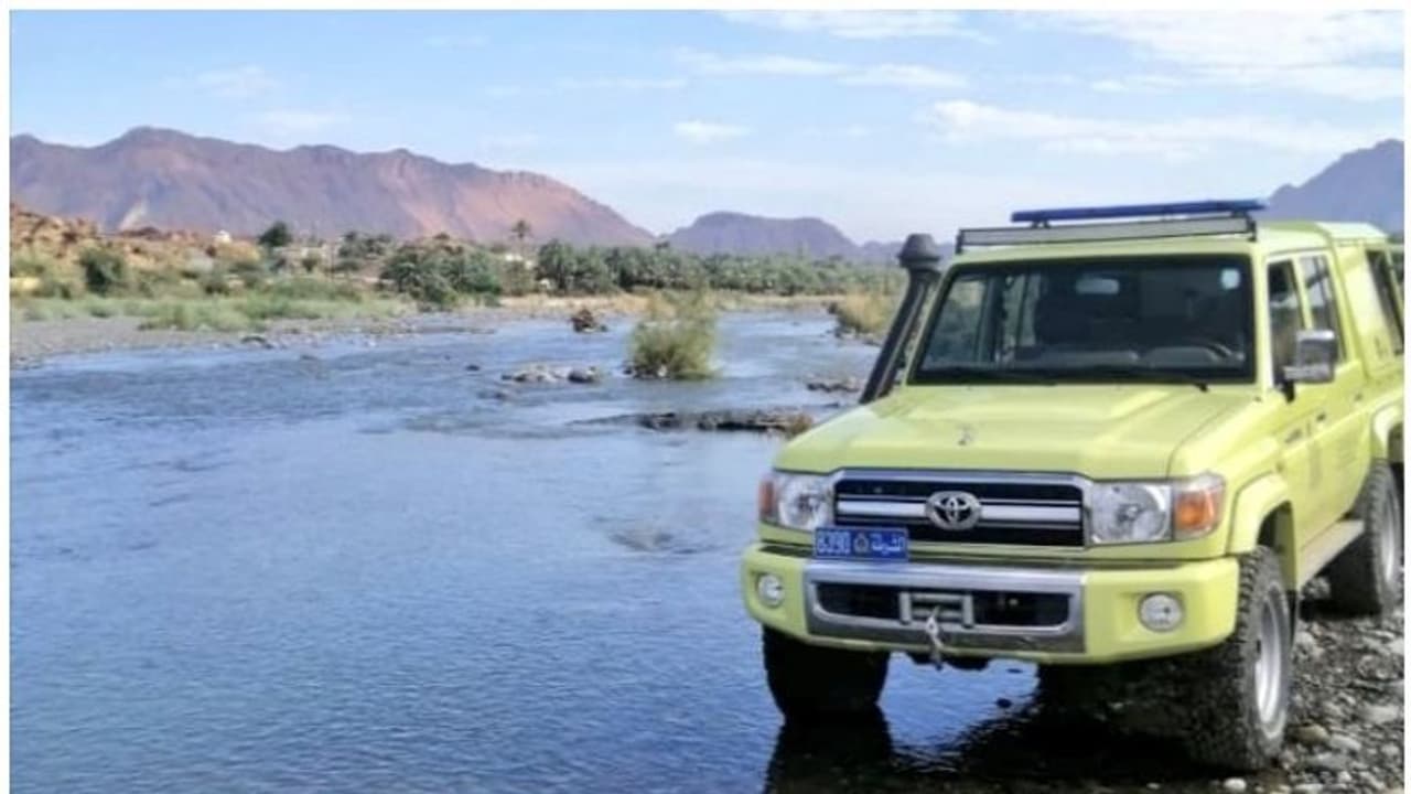 ഒമാനിലുണ്ടായ വെടിവെപ്പിൽ മരണം അഞ്ചായി; കൊല്ലപ്പെട്ടവരിൽ പൊലീസുകാരനും, 3 അക്രമികളെയും വധിച്ചെന്ന് പൊലീസ് ഒമാനിലുണ്ടായ വെടിവെപ്പിൽ മരണം അഞ്ചായി; കൊല്ലപ്പെട്ടവരിൽ പൊലീസുകാരനും, 3 അക്രമികളെയും വധിച്ചെന്ന് പൊലീസ്