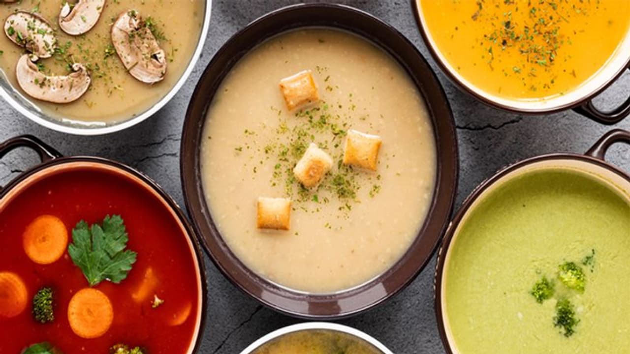 Winter Special: टमाटर का सूप पी पीकर हो गए है बोर, तो सर्दियों में ट्राई करें ये 5 हेल्दी सूप्स
