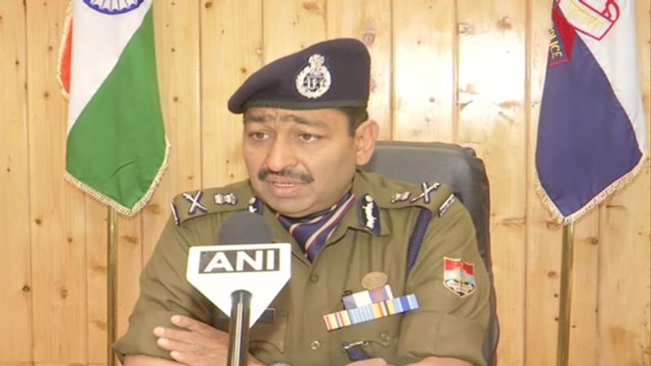 हरिद्वार 'धर्म संसद' मामले में नई FIR, जितेंद्र त्यागी समेत 9 लोगों के खिलाफ मामला दर्ज हरिद्वार 'धर्म संसद' मामले में नई FIR, जितेंद्र त्यागी समेत 9 लोगों के खिलाफ मामला दर्ज