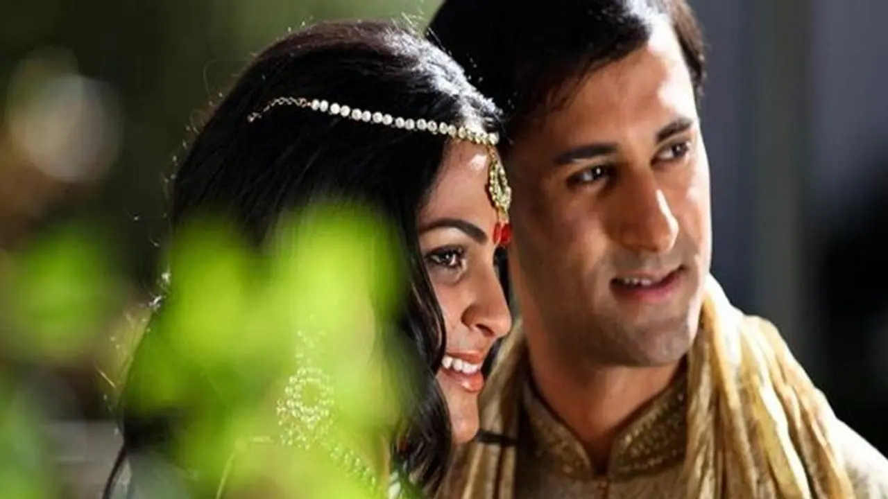 कम उम्र में शादी करने के भी अपने अलग ही मजे, लंबे समय तक रोमांटिक बनी रहती है पार्टनर के साथ लाइफ कम उम्र में शादी करने के भी अपने अलग ही मजे, लंबे समय तक रोमांटिक बनी रहती है पार्टनर के साथ लाइफ