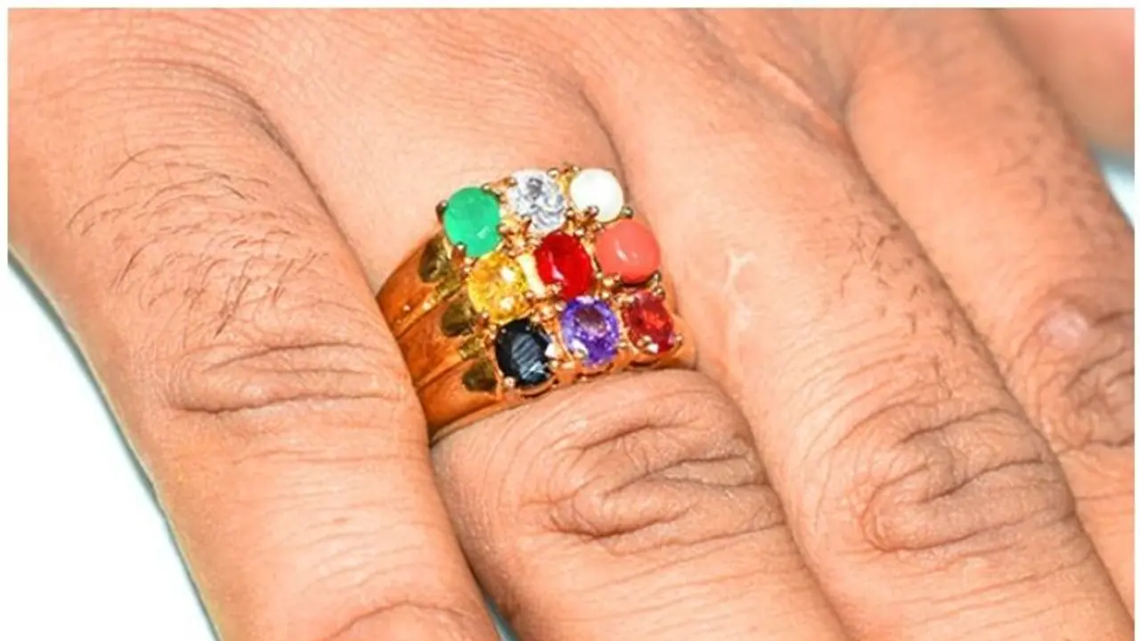 এই রাশি জাতকরা ভুলেও সোনার আংটি পরবেন না, হয়ে যেতে পারে সর্বনাশ এই রাশি জাতকরা ভুলেও সোনার আংটি পরবেন না, হয়ে যেতে পারে সর্বনাশ