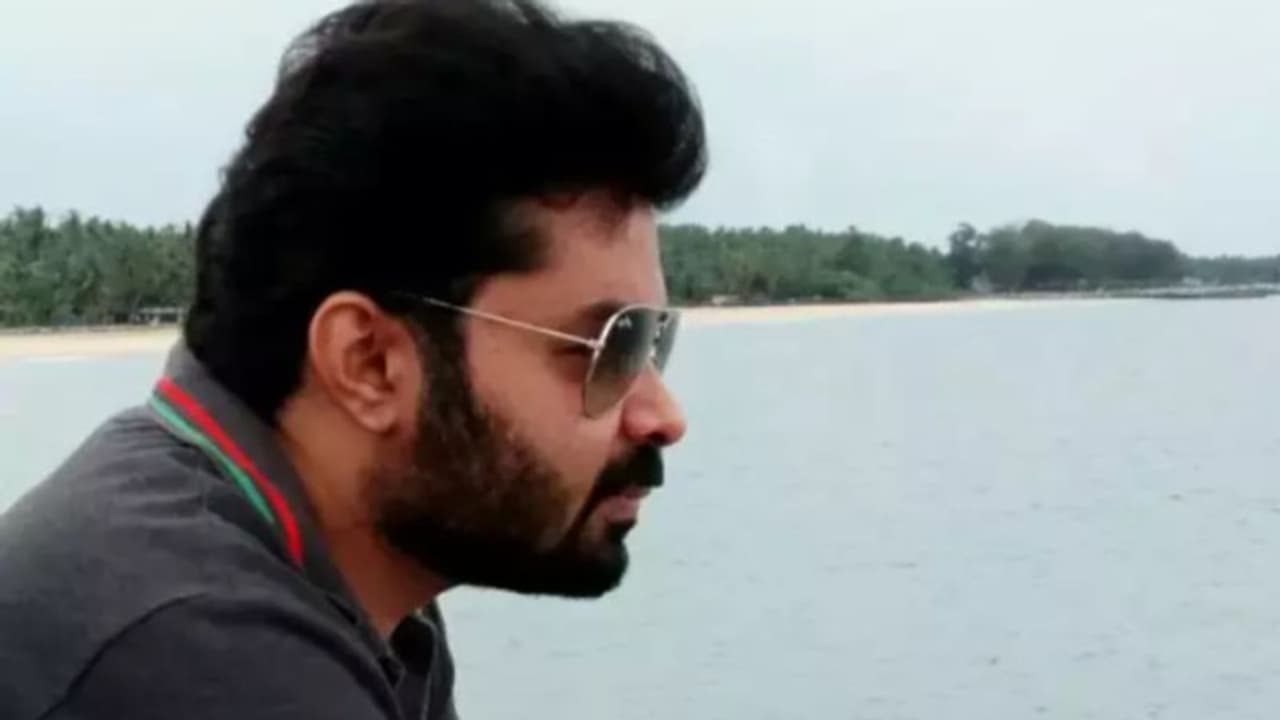 'ചില രംഗങ്ങൾ അഭിനയിക്കുമ്പോള്‍ ആലോചിക്കും, ദൈവമേ അമ്മയോട് ഞാൻ ഇതൊന്നും ചെയ്തിട്ടില്ലല്ലോന്ന്', മിഥുൻ പറയുന്നു