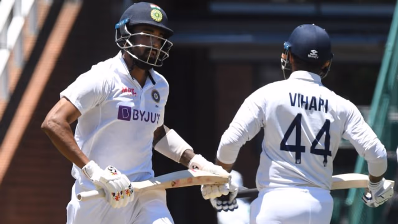 Ranji Trophy 2024: రంజీ ట్రోఫీ షూరు.. బెంగాల్తో ఆంధ్ర జట్టు తొలి మ్యాచ్.. Ranji Trophy 2024: రంజీ ట్రోఫీ షూరు.. బెంగాల్తో ఆంధ్ర జట్టు తొలి మ్యాచ్..