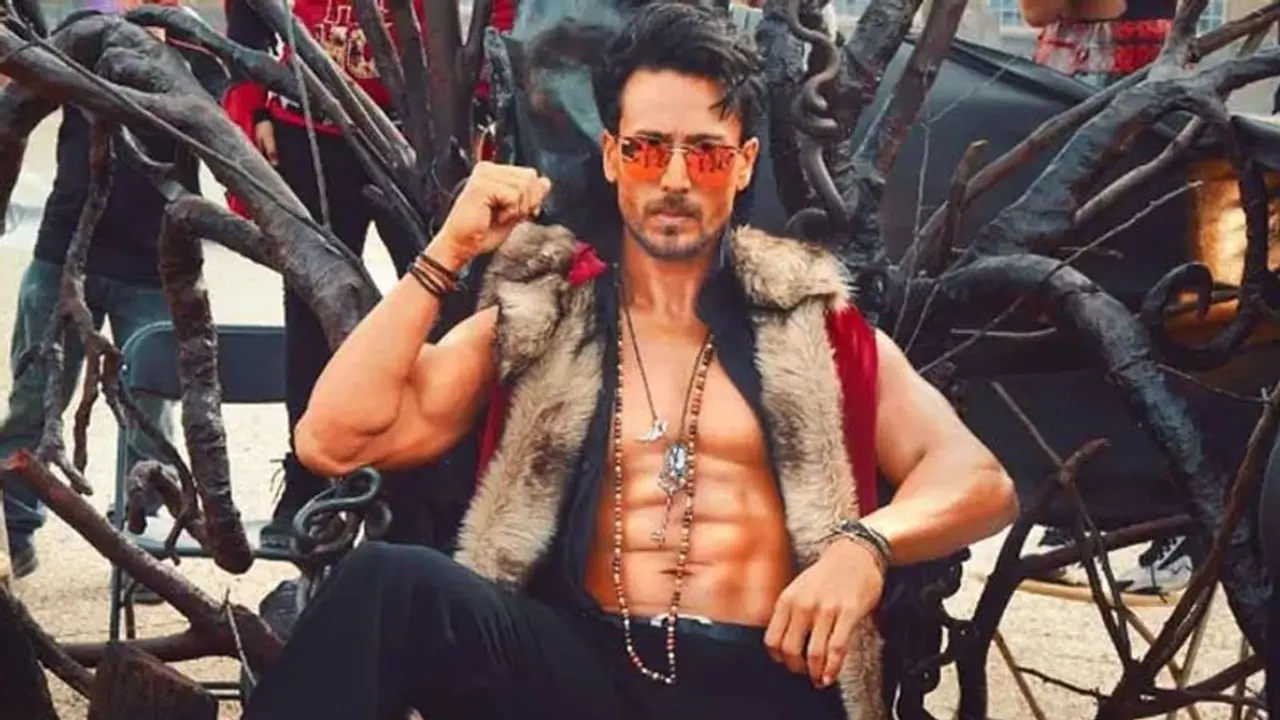 पहली बार ऐसे धमाकेदार एक्शन सीन करते दिखेंगे Tiger Shroff, इस साल ईद पर रिलीज होगी Heropanti 2 पहली बार ऐसे धमाकेदार एक्शन सीन करते दिखेंगे Tiger Shroff, इस साल ईद पर रिलीज होगी Heropanti 2