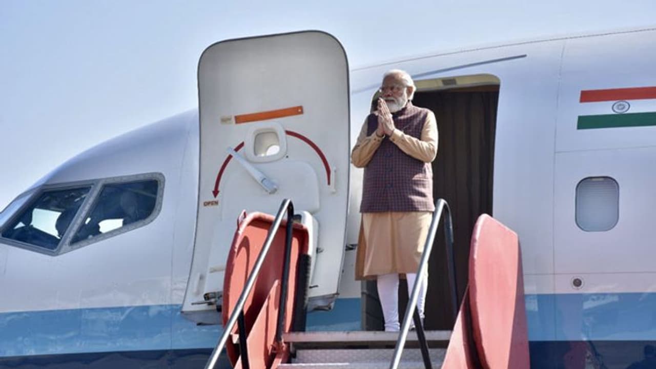 PM Modi Punjab Visit: चुनाव के पहले 42750 करोड़ रुपये की परियोजनाओं का उद्घाटन शिलान्यास PM Modi Punjab Visit: चुनाव के पहले 42750 करोड़ रुपये की परियोजनाओं का उद्घाटन शिलान्यास