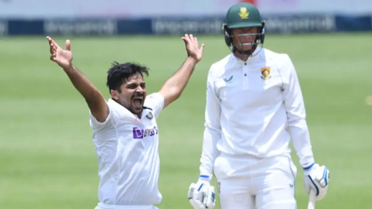 Ind Vs SA: బంతితో మాయ చేసిన శార్ధుల్ ఠాకూర్.. వరుసగా మూడు వికెట్లు.. లంచ్ కు ముందు సఫారీలకు షాక్