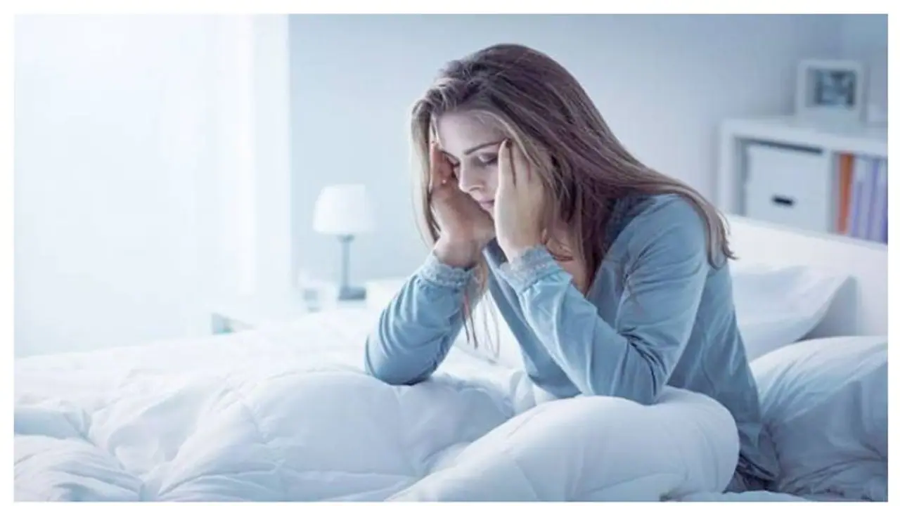 রাতে ঘুমানোর আগে ভুলেও করবেন না এই কাজ, আক্রান্ত হতে পারেন মারণ রোগে