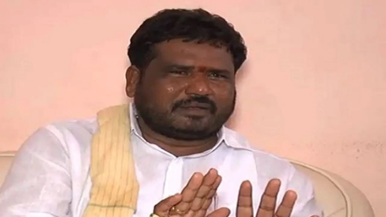 Audio Viral ಬಿಜೆಪಿಯ ಮತ್ತೋರ್ವ ಶಾಸಕನ ಲವ್ವಿ ಡವ್ವಿ ಬಹಿರಂಗ, ಸಾಮಾಜಿಕ ಜಾಲತಾಣಗಳಲ್ಲಿ ವೈರಲ್ Audio Viral ಬಿಜೆಪಿಯ ಮತ್ತೋರ್ವ ಶಾಸಕನ ಲವ್ವಿ ಡವ್ವಿ ಬಹಿರಂಗ, ಸಾಮಾಜಿಕ ಜಾಲತಾಣಗಳಲ್ಲಿ ವೈರಲ್