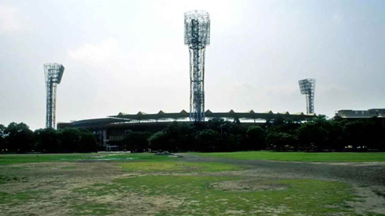 India Vs West Indies: ইডেনে কী সত্যি দর্শক শূন্য হতে চলেছে টি২০ সিরিজ, এখন বজয়া ধোঁয়াশা India Vs West Indies: ইডেনে কী সত্যি দর্শক শূন্য হতে চলেছে টি২০ সিরিজ, এখন বজয়া ধোঁয়াশা