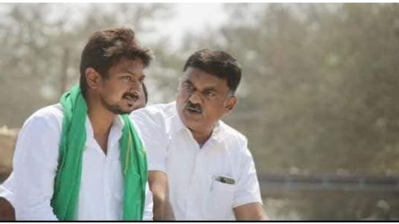 தமிழர்களின் வாழ்வு சிறக்க.. உதயநிதியை அமைச்சராக்குங்க.. ஸ்டாலினுக்கு கார்த்திகேய சிவசேனாபதி பரபர கடிதம்.! தமிழர்களின் வாழ்வு சிறக்க.. உதயநிதியை அமைச்சராக்குங்க.. ஸ்டாலினுக்கு கார்த்திகேய சிவசேனாபதி பரபர கடிதம்.!