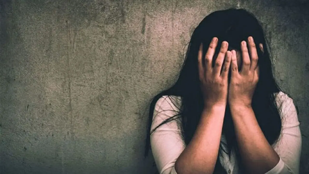 ಬಾಲಕಿಯರಿಗೆ ಲೈಂಗಿಕ ಕಿರುಕುಳ: ತಮಿಳುನಾಡಲ್ಲಿ ಚರ್ಚ್ ಪಾದ್ರಿ ಅರೆಸ್ಟ್ ಬಾಲಕಿಯರಿಗೆ ಲೈಂಗಿಕ ಕಿರುಕುಳ: ತಮಿಳುನಾಡಲ್ಲಿ ಚರ್ಚ್ ಪಾದ್ರಿ ಅರೆಸ್ಟ್