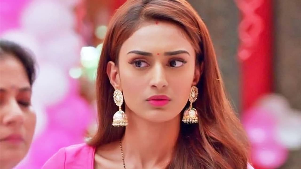 Erica Fernandes और उनकी मां भी Corona पॉजिटिव, डरी सहमी एक्ट्रेस बोली इस चीज पर न करें बिल्कुल भी भरोसा Erica Fernandes और उनकी मां भी Corona पॉजिटिव, डरी सहमी एक्ट्रेस बोली इस चीज पर न करें बिल्कुल भी भरोसा