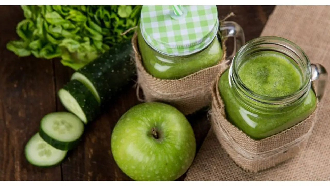 உடல் எடை குறைந்து ஆரோக்கியமாக வாழ வேண்டுமா? அப்படினா டீடாக்ஸ் பானங்களை கொஞ்சம் டிரை பண்ணுங்க பாஸ்! உடல் எடை குறைந்து ஆரோக்கியமாக வாழ வேண்டுமா? அப்படினா டீடாக்ஸ் பானங்களை கொஞ்சம் டிரை பண்ணுங்க பாஸ்!