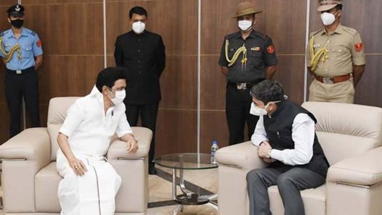 காலாவதியானது ஆன்லைன் ரம்மி தடை மசோதா.! ஆளுநர் ஒப்புதல் அளிக்காததால் மீண்டும் அதிகரிக்கும் ஆன்லைன் சூதாட்டம்..?