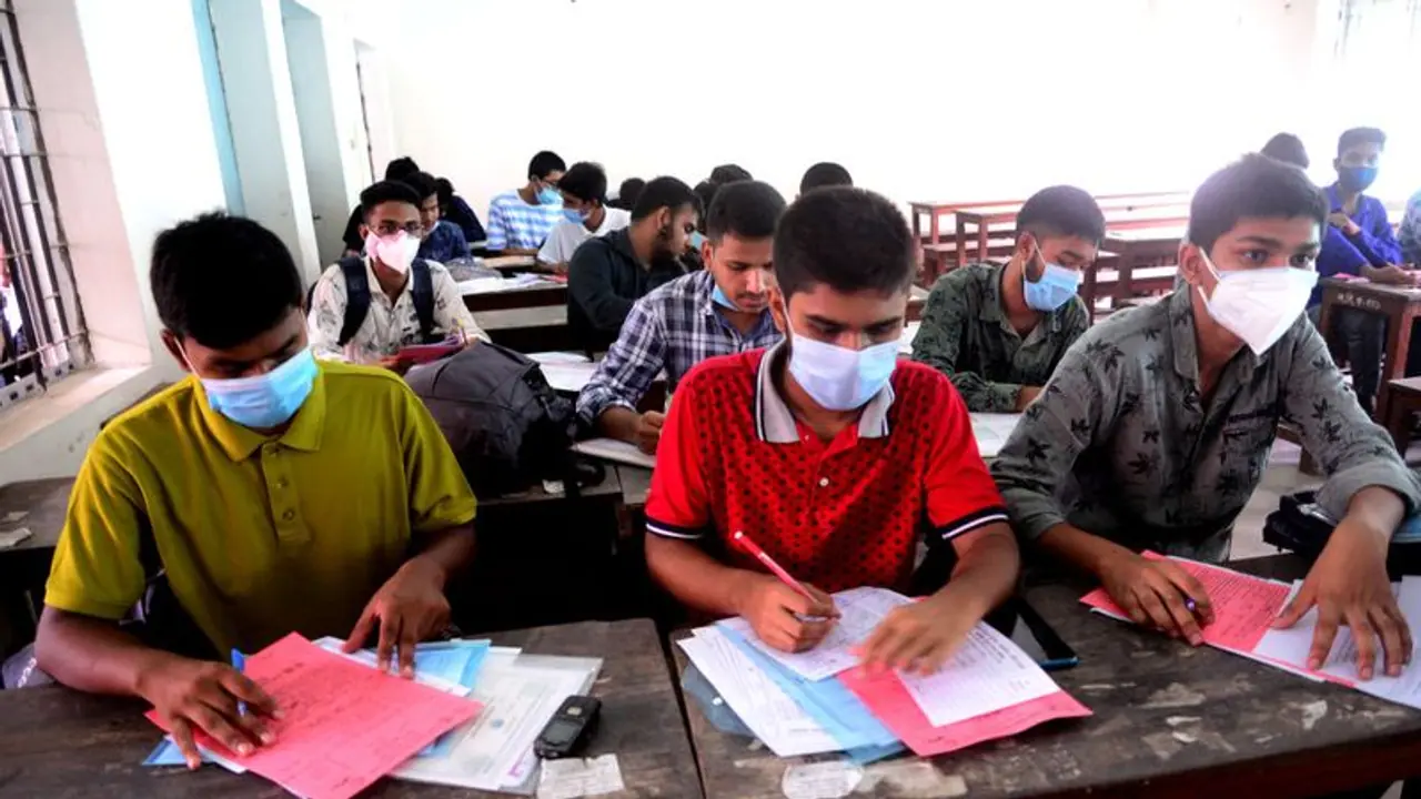 সপ্তাহ পেরোলেই এবার উচ্চ মাধ্যমিকের ফলপ্রকাশ, দিনক্ষণ ঘোষণা করে ওয়েবসাইটও জানাল সংসদ সপ্তাহ পেরোলেই এবার উচ্চ মাধ্যমিকের ফলপ্রকাশ, দিনক্ষণ ঘোষণা করে ওয়েবসাইটও জানাল সংসদ