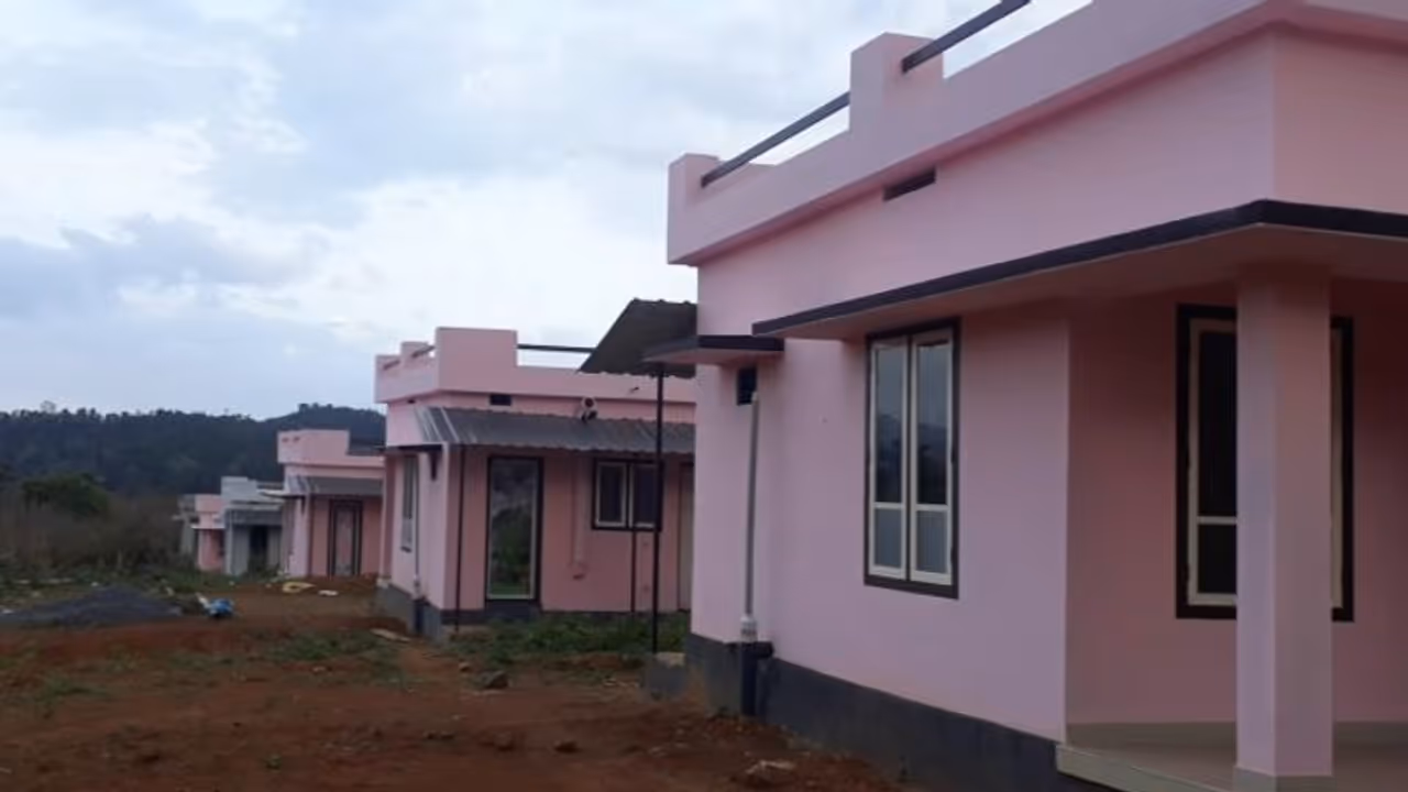 സംസ്ഥാനത്തെ ആദ്യ ഗോത്ര ഗ്രാമം പദ്ധതി വയനാട്ടില്; പൂര്ത്തിയാകുന്നത് 108 വീടുകള് സംസ്ഥാനത്തെ ആദ്യ ഗോത്ര ഗ്രാമം പദ്ധതി വയനാട്ടില്; പൂര്ത്തിയാകുന്നത് 108 വീടുകള്