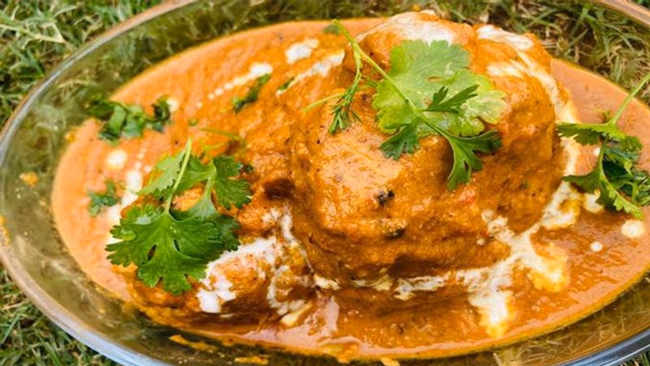 North Indian Recipe: चिकन मटन को फेल कर देगी सादी सी सब्जी, आज ही बनाएं पंजाब का फेमस गोभी मुसल्लम North Indian Recipe: चिकन मटन को फेल कर देगी सादी सी सब्जी, आज ही बनाएं पंजाब का फेमस गोभी मुसल्लम