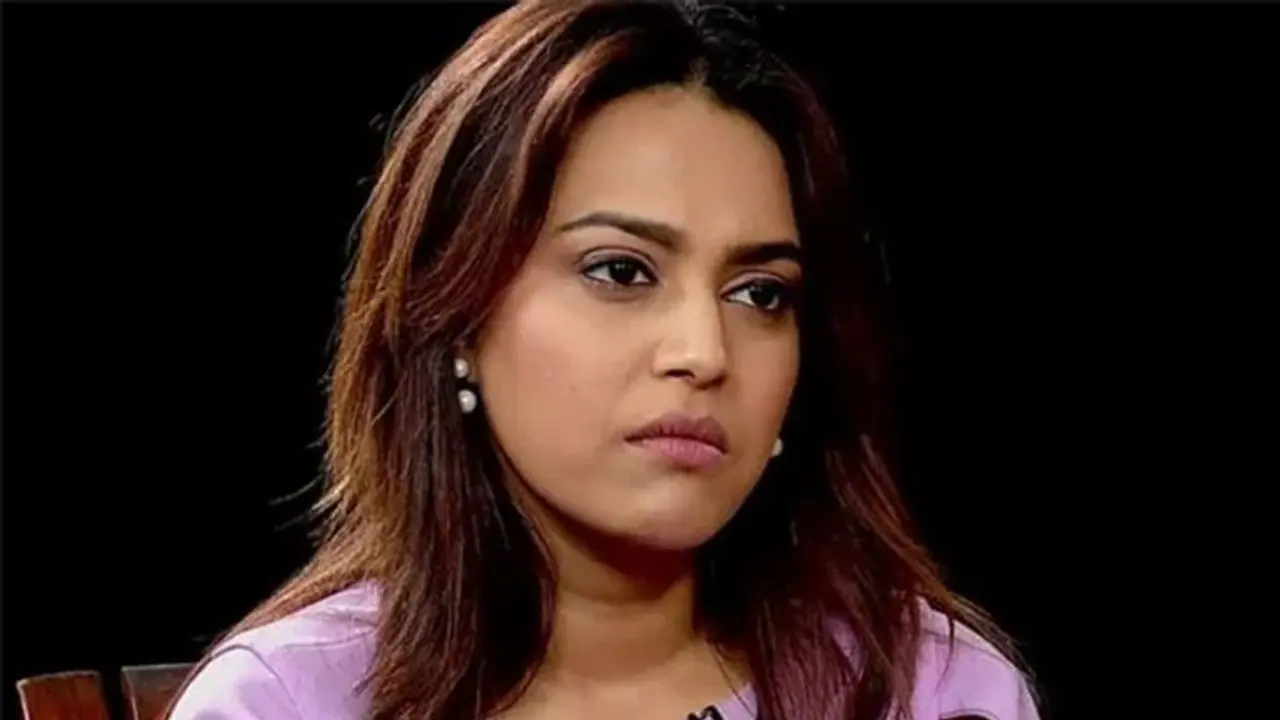 स्वरा भास्कर ने खुद को बताया बायकॉट कैंपेन की ध्वजवाहक, आलिया भट्ट की गंगूबाई काठियावाड़ी पर कही बड़ी बात स्वरा भास्कर ने खुद को बताया बायकॉट कैंपेन की ध्वजवाहक, आलिया भट्ट की गंगूबाई काठियावाड़ी पर कही बड़ी बात