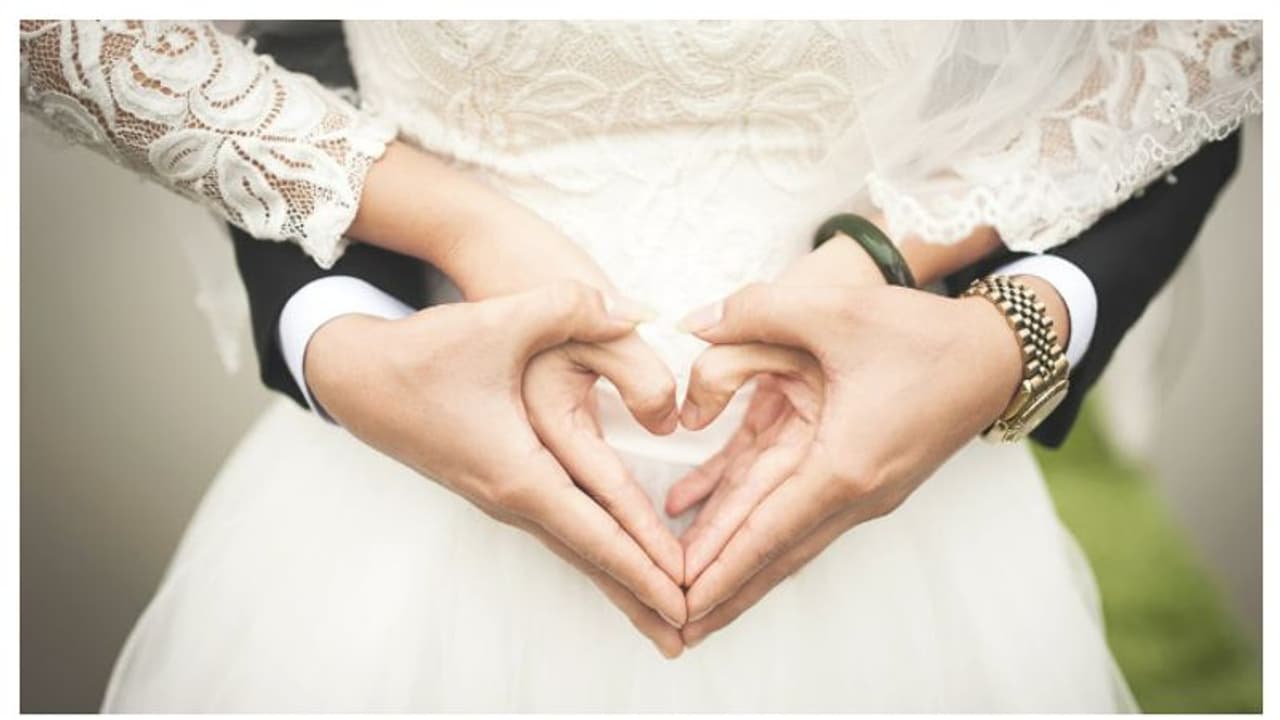 உங்கள் திருமண வாழ்வில் அடிக்கடி பிரச்சனையா? நீங்கள் கவனிக்க வேண்டிய 6 காரணிகள்! உங்கள் திருமண வாழ்வில் அடிக்கடி பிரச்சனையா? நீங்கள் கவனிக்க வேண்டிய 6 காரணிகள்!