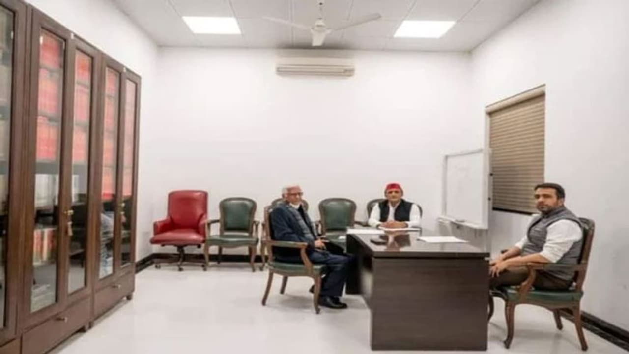 इन वजहों से फिर नहीं बनी SP RLD के गठबंधन पर बात, समझिए कहां फस रहा पेच इन वजहों से फिर नहीं बनी SP RLD के गठबंधन पर बात, समझिए कहां फस रहा पेच