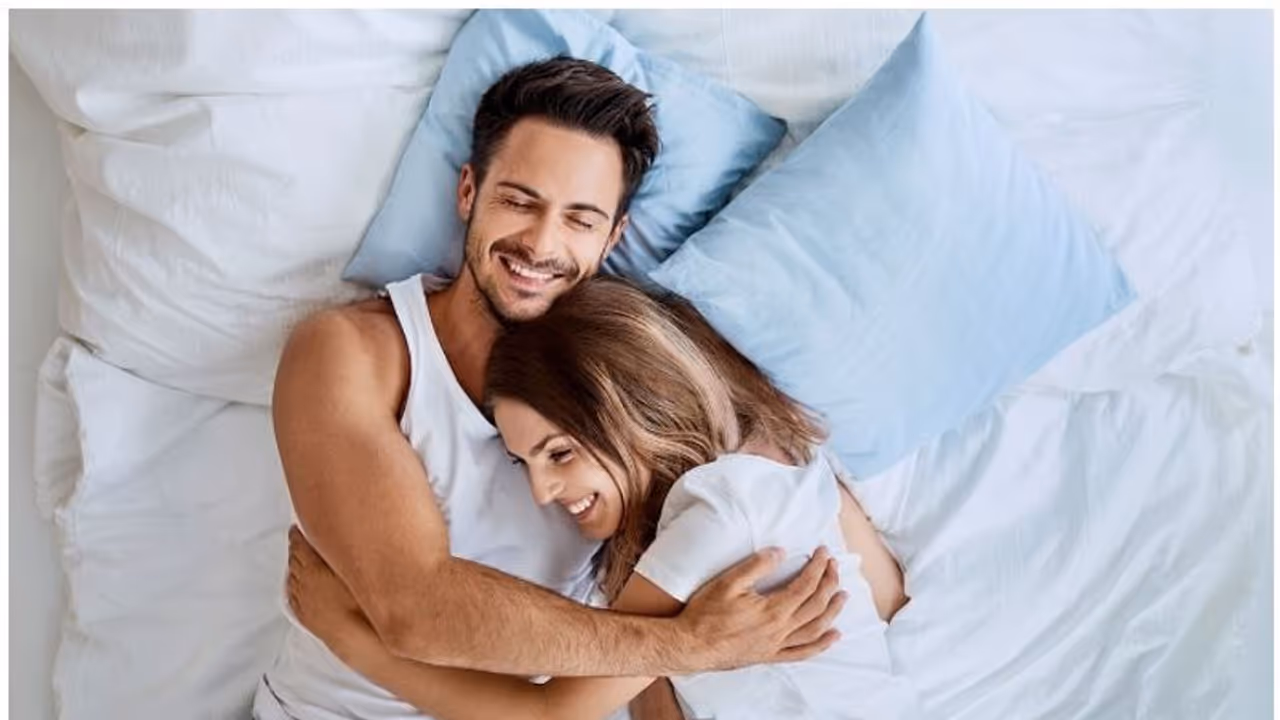 Relationship Tips: সম্পর্কটা ভালোবাসা নাকি শুধুই শারীরিক চাহিদা, এই কয়টি উপায় বুঝে নিন সম্পর্কের আসল রসায়ন