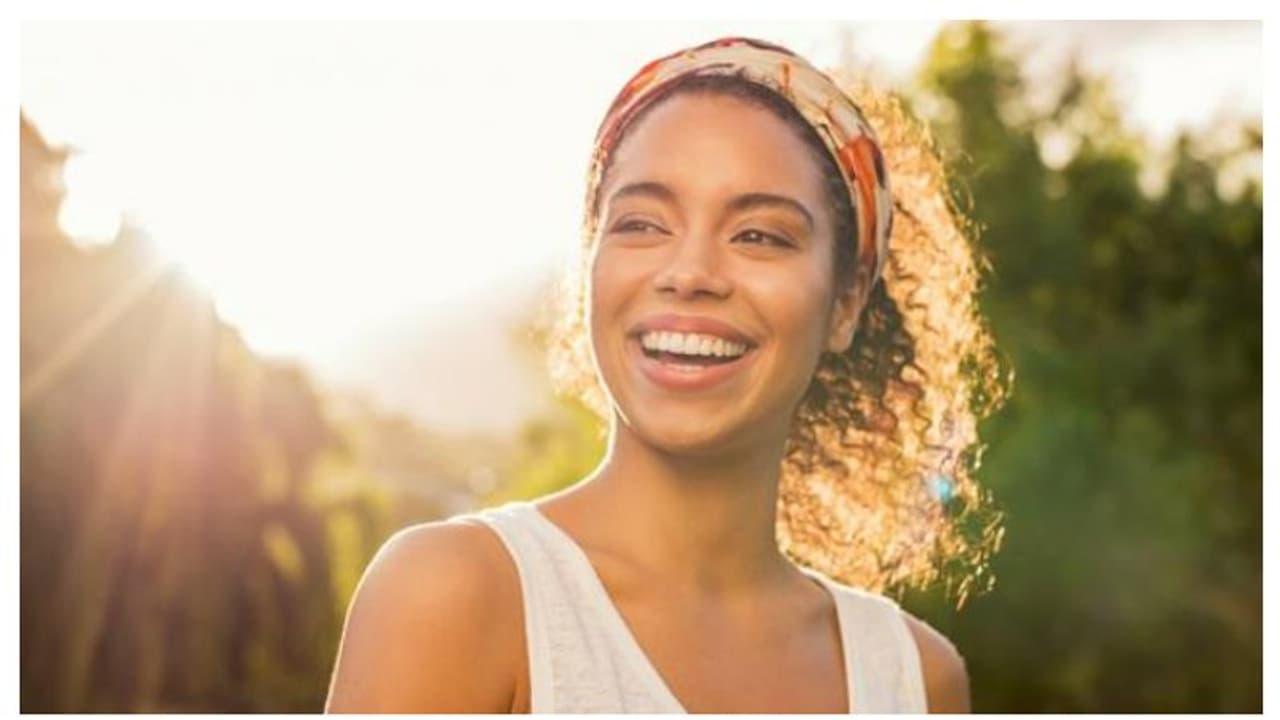 கரோனாவை சமாளித்து...ஆண்டு முழுவதும் பாசிட்டிவாக வாழ்வது எப்படி? நச்சுனு நாலு டிப்ஸ்! கரோனாவை சமாளித்து...ஆண்டு முழுவதும் பாசிட்டிவாக வாழ்வது எப்படி? நச்சுனு நாலு டிப்ஸ்!