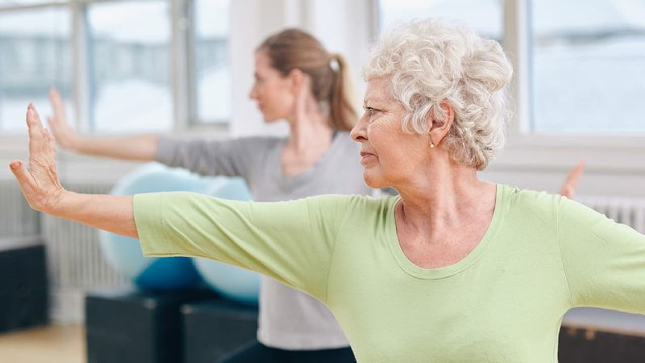 Weight loss: உடல் எடையை குறைக்க உணவு கட்டுப்பாட்டுடன்...தொடர் உடற்பயிற்சி அவசியமா..? Weight loss: உடல் எடையை குறைக்க உணவு கட்டுப்பாட்டுடன்...தொடர் உடற்பயிற்சி அவசியமா..?