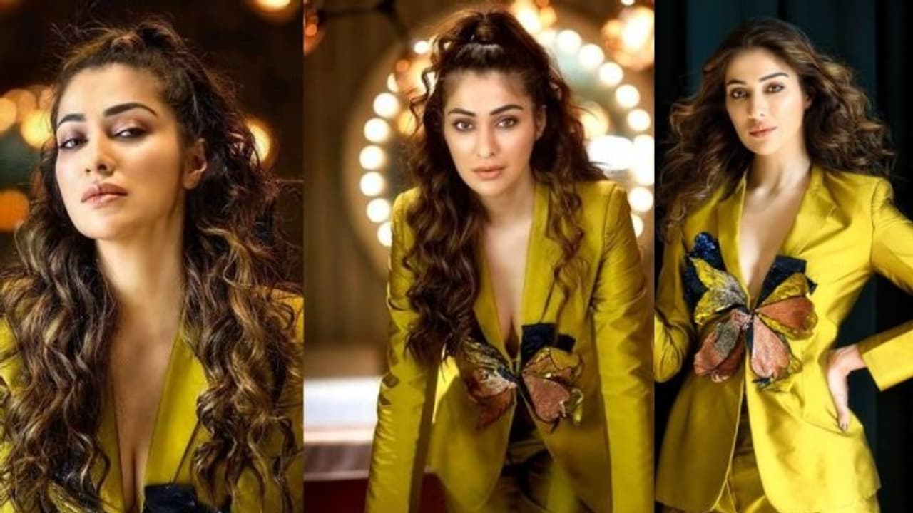 Raai Laxmi Photoshoot : കിടിലന്‍ മേക്കോവര്‍; ലൈംഗ്രീനില്‍ സ്റ്റൈലിഷ് ലുക്കില്‍ റായ് ലക്ഷ്മി