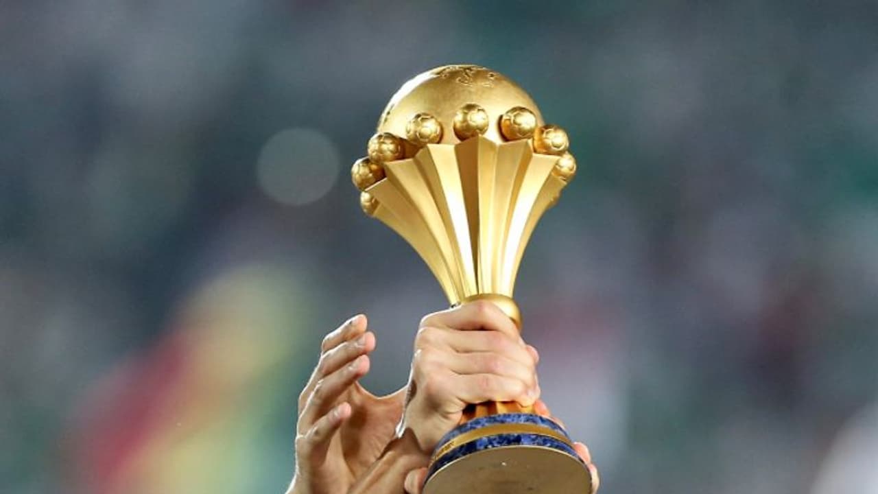 AFCON 2021 : ആരാവും വന്കരയുടെ രാജാക്കന്മാര്; ആഫ്രിക്കൻ ഫുട്ബോൾ കാർണിവലിന് ഇന്ന് കിക്കോഫ് AFCON 2021 : ആരാവും വന്കരയുടെ രാജാക്കന്മാര്; ആഫ്രിക്കൻ ഫുട്ബോൾ കാർണിവലിന് ഇന്ന് കിക്കോഫ്