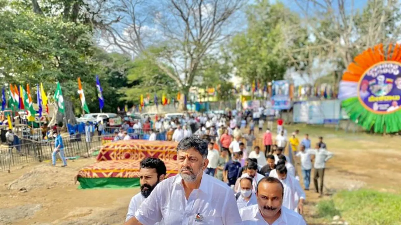 COVID 19 Rules: কোভিড নিয়মভঙ্গের অভিযোগ, কংগ্রেস নেতার বিরুদ্ধে কঠোর ব্যবস্থা নেওয়ার হুঁশিয়ারি COVID 19 Rules: কোভিড নিয়মভঙ্গের অভিযোগ, কংগ্রেস নেতার বিরুদ্ধে কঠোর ব্যবস্থা নেওয়ার হুঁশিয়ারি