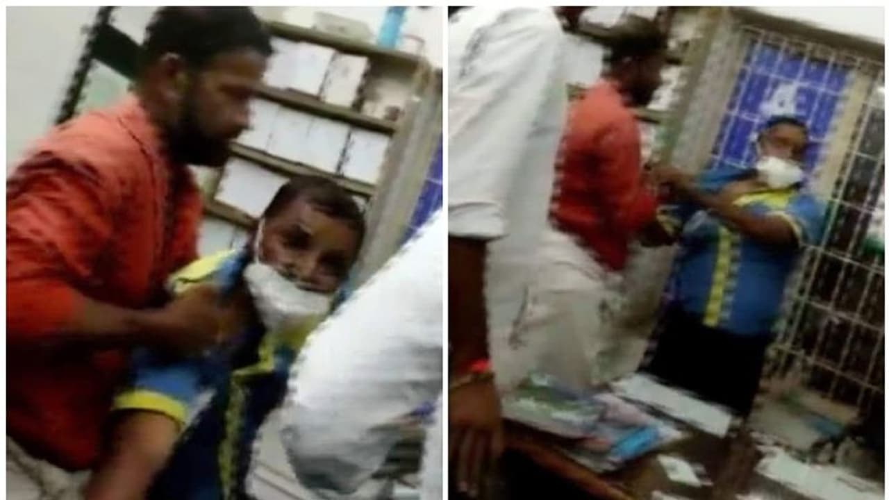 Goons Attack In kannur : കണ്ണൂരിൽ പെട്രോൾ പമ്പ് ജീവനക്കാരന് നേരെ ഗുണ്ടാ ആക്രമണം; മൂന്ന് പേര് പിടിയില് Goons Attack In kannur : കണ്ണൂരിൽ പെട്രോൾ പമ്പ് ജീവനക്കാരന് നേരെ ഗുണ്ടാ ആക്രമണം; മൂന്ന് പേര് പിടിയില്