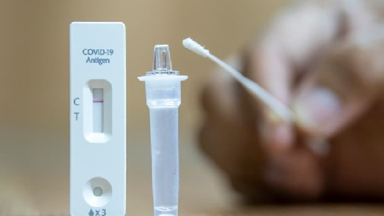 Covid Self Test Kit: ಕೊರೋನಾ ಸ್ವ ಪರೀಕ್ಷಾ ಕಿಟ್ ಖರೀದಿಗೆ ಹೆಸರು, ವಿಳಾಸ ಕಡ್ಡಾಯ! Covid Self Test Kit: ಕೊರೋನಾ ಸ್ವ ಪರೀಕ್ಷಾ ಕಿಟ್ ಖರೀದಿಗೆ ಹೆಸರು, ವಿಳಾಸ ಕಡ್ಡಾಯ!