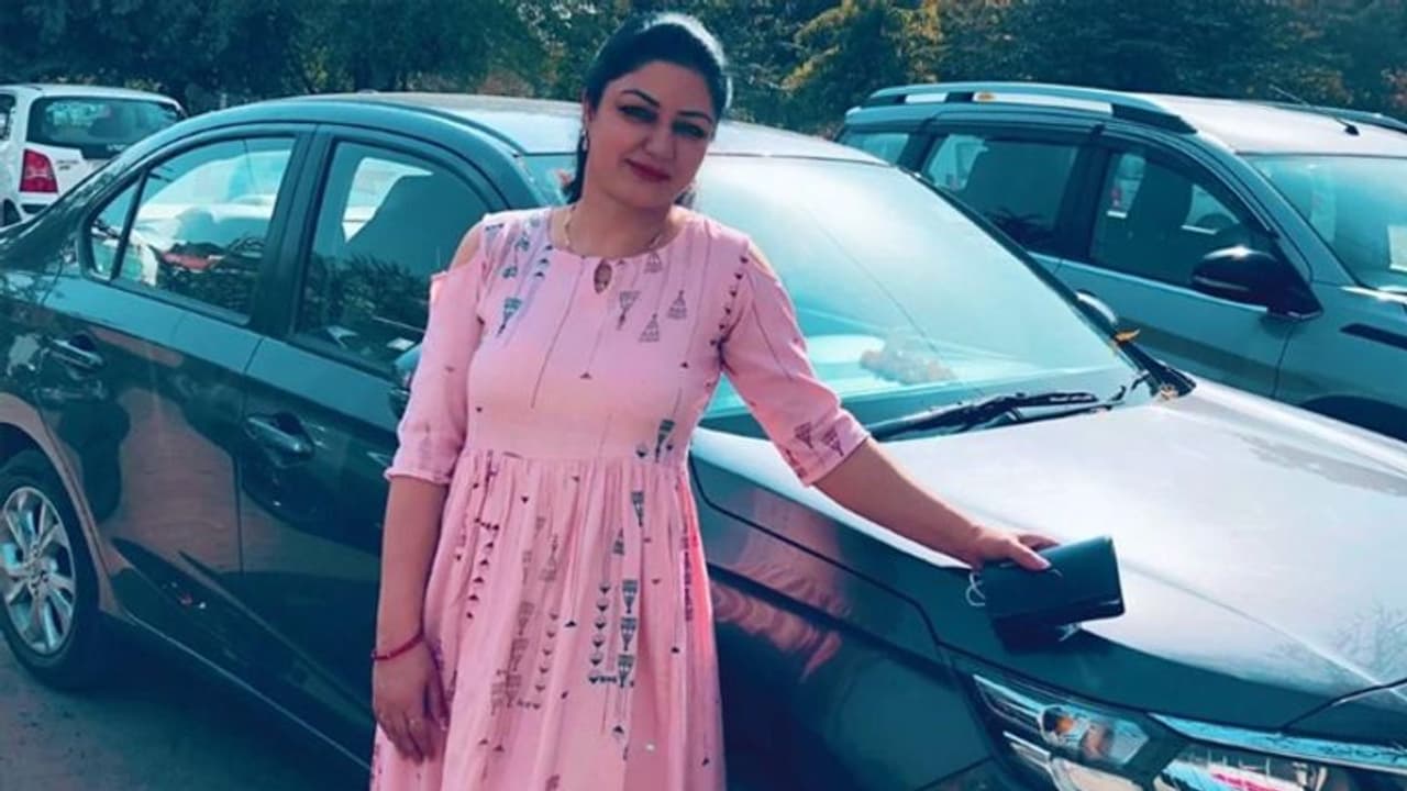 ऐसी चोरी नहीं देखी होगी: एक ही कार..एक ही तारीख और एक ही जगह से बार हो रही चोरी..मालिक से ज्यादा पुलिस हैरान ऐसी चोरी नहीं देखी होगी: एक ही कार..एक ही तारीख और एक ही जगह से बार हो रही चोरी..मालिक से ज्यादा पुलिस हैरान