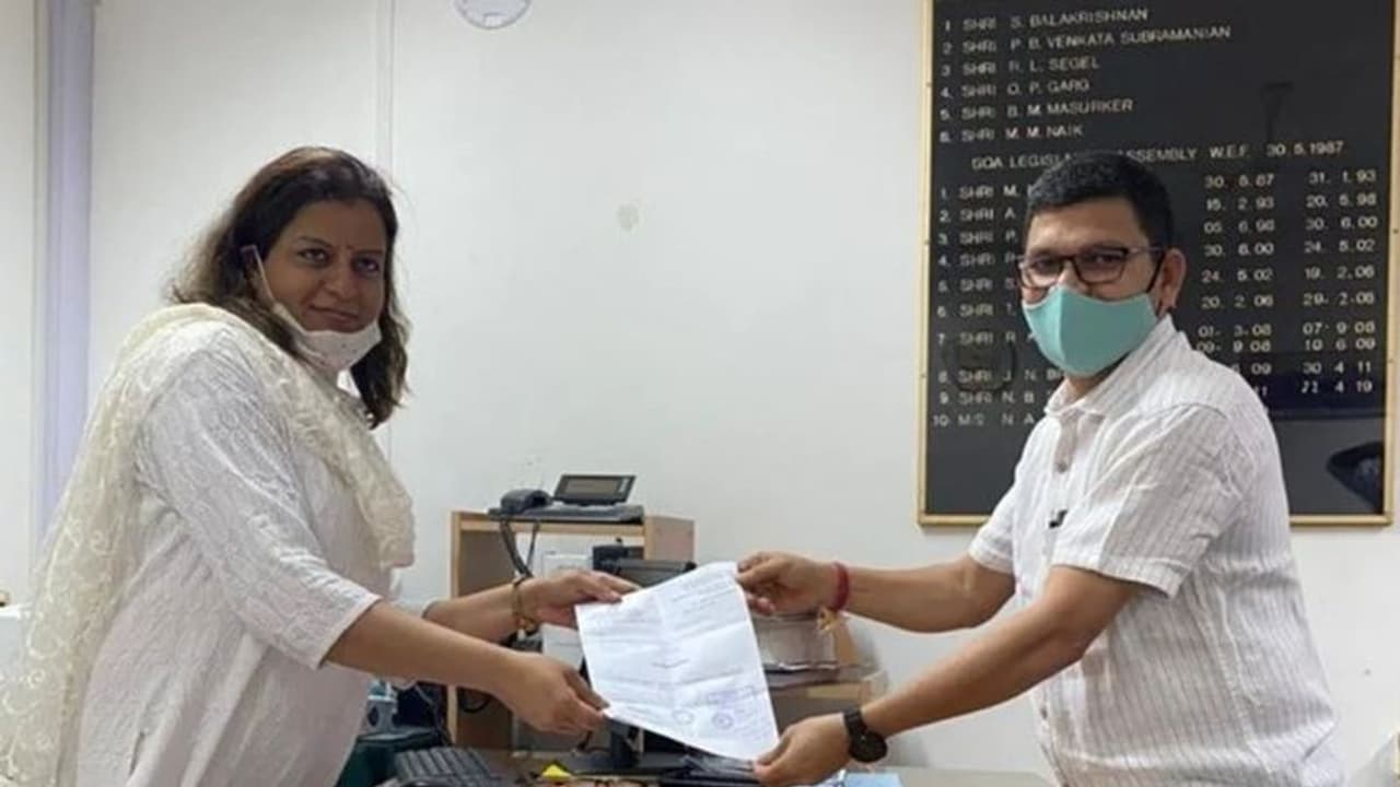 Goa Election 2022 : चुनाव से ठीक पहले निर्दलीय विधायक प्रसाद गांवकर का इस्तीफा, कहीं ये तो वजह नहीं.. Goa Election 2022 : चुनाव से ठीक पहले निर्दलीय विधायक प्रसाद गांवकर का इस्तीफा, कहीं ये तो वजह नहीं..