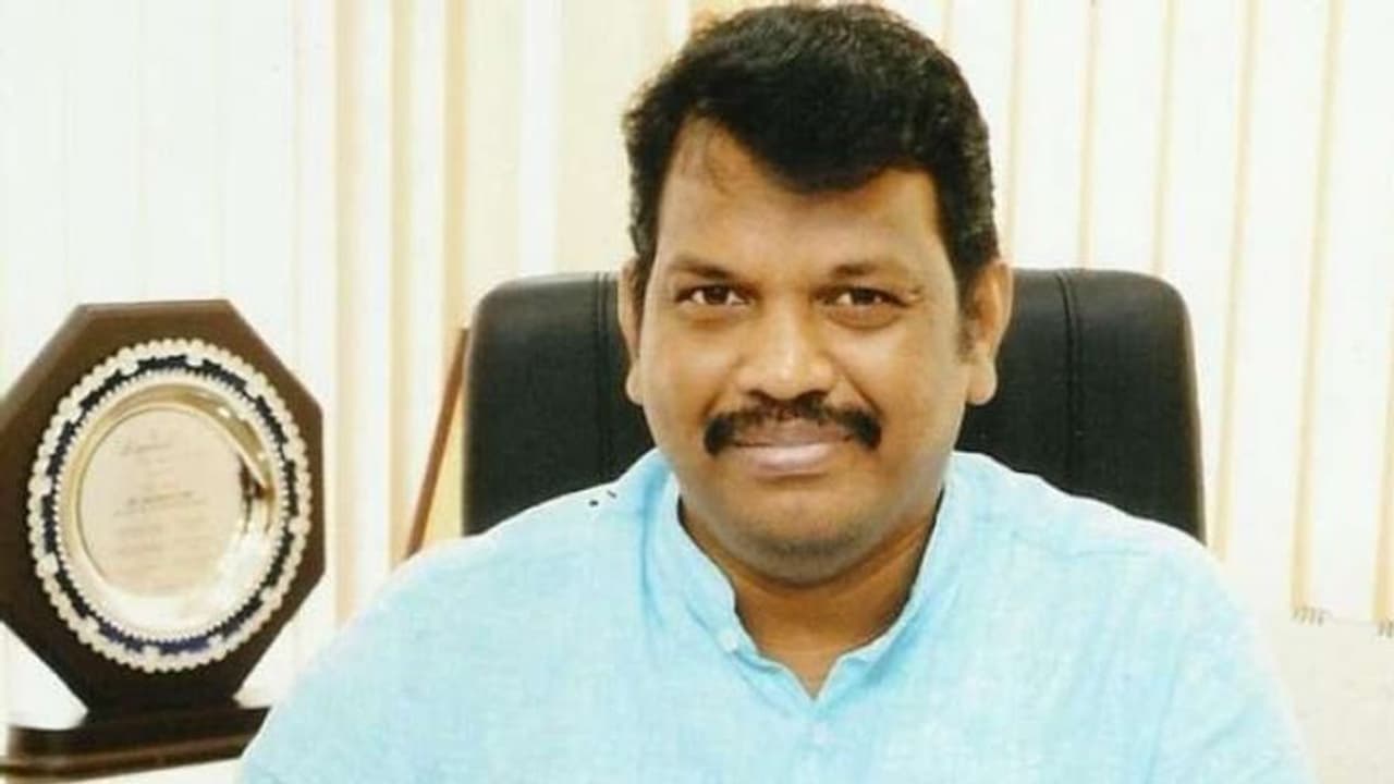 ലോബോയുടെ പകരക്കാരൻ ആര്? ഗോവയിൽ പ്രതിപക്ഷ നേതാവിനെ തെരഞ്ഞെടുക്കാനാവാതെ കോൺഗ്രസ്