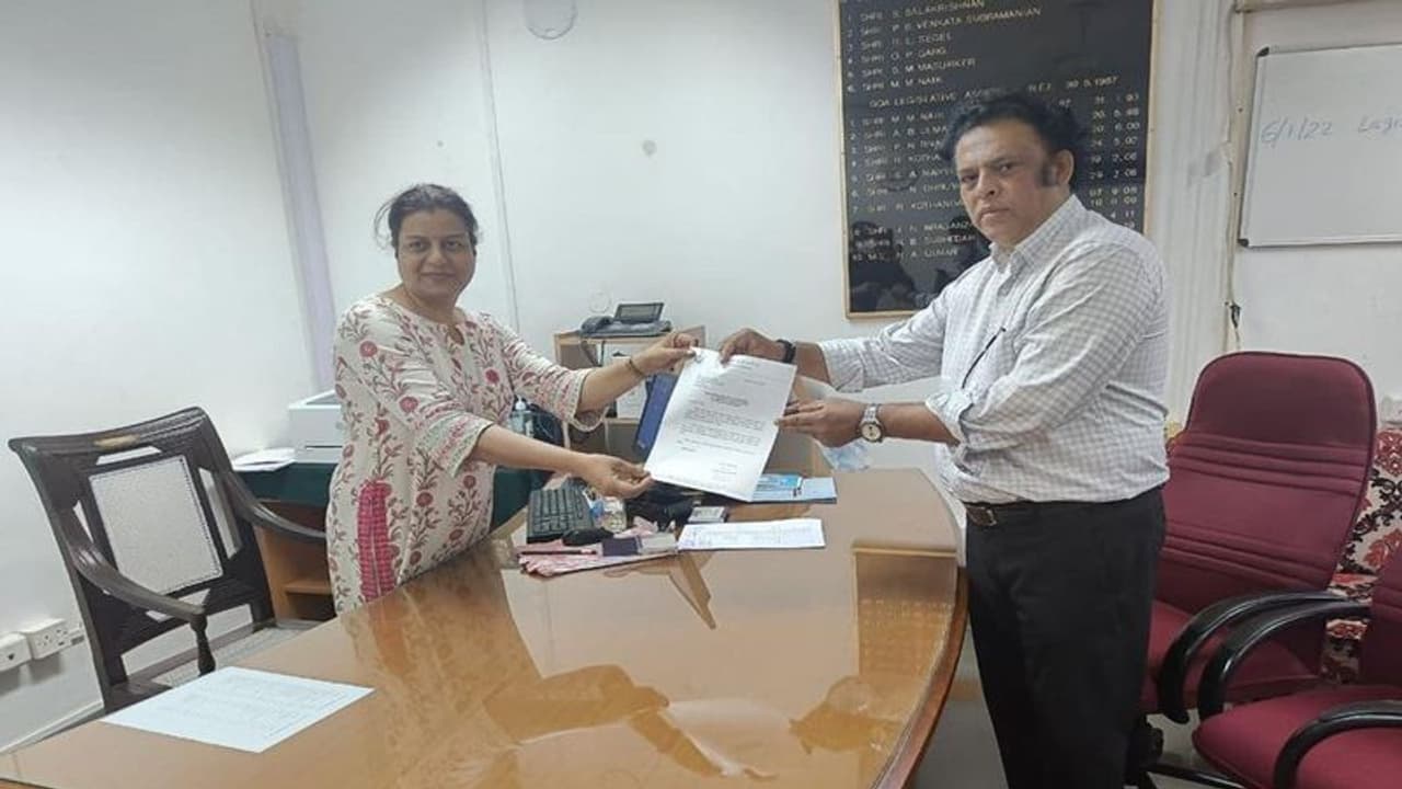 Goa Election 2022 : एक दिन में भाजपा को दोहरा झटका, MLA माइकल लोबो के बाद प्रवीण जांटे ने पार्टी को कहा गुडबाय Goa Election 2022 : एक दिन में भाजपा को दोहरा झटका, MLA माइकल लोबो के बाद प्रवीण जांटे ने पार्टी को कहा गुडबाय