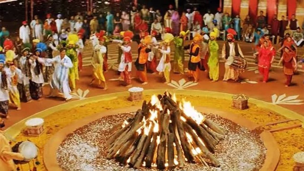 sankranthi 2022: సంక్రాంతి భోగి మంటలు ఎందుకు వేస్తారో తెలుసా? sankranthi 2022: సంక్రాంతి భోగి మంటలు ఎందుకు వేస్తారో తెలుసా?