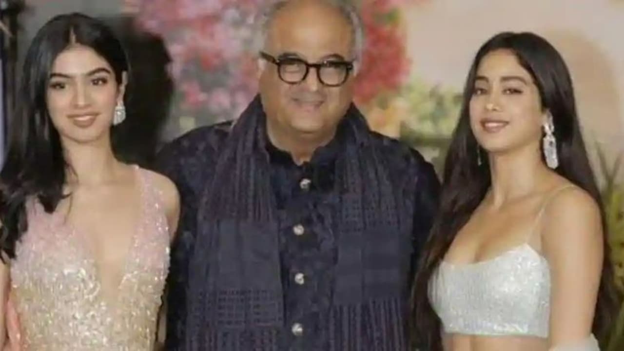 boney kapoor daughter has covid : கொரோனாவால் முடங்கிய வலிமை தயாரிப்பாளர் வீடு..குடும்பத்துடன் தனிமை..