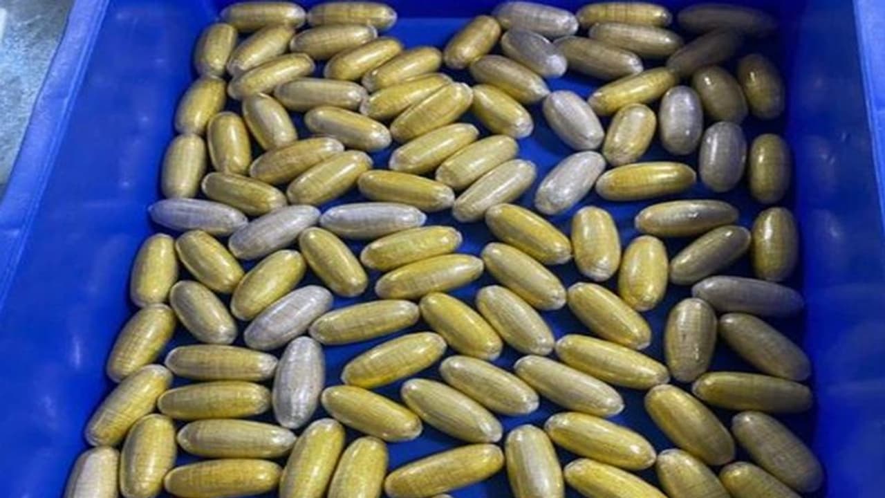 महिला ने कैप्सूल में छिपा रखी थी 7 करोड़ से ज्यादा कीमत की हेरोइन, IGI एयरपोर्ट पर गिरफ्तार महिला ने कैप्सूल में छिपा रखी थी 7 करोड़ से ज्यादा कीमत की हेरोइन, IGI एयरपोर्ट पर गिरफ्तार