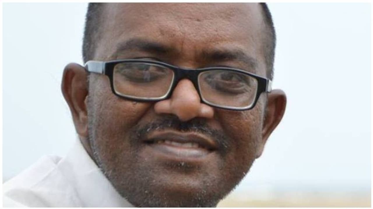 District secretary :பார்வை மாற்றுத்திறனாளி மாவட்ட செயலாளராக தேர்வு... தமிழகத்தில் சாதனை செய்த முக்கிய கட்சி..! District secretary :பார்வை மாற்றுத்திறனாளி மாவட்ட செயலாளராக தேர்வு... தமிழகத்தில் சாதனை செய்த முக்கிய கட்சி..!