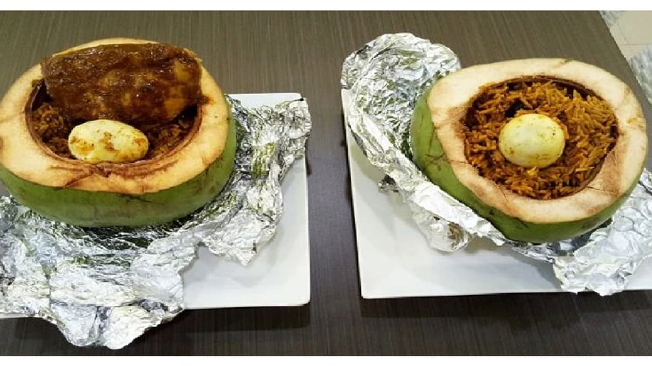 பிரியாணி பிரியரா நீங்கள்? உங்களுக்கு ஒரு குட்நியூஸ்... அட்டகாசமான இளநீர் பிரியாணி! பிரியாணி பிரியரா நீங்கள்? உங்களுக்கு ஒரு குட்நியூஸ்... அட்டகாசமான இளநீர் பிரியாணி!