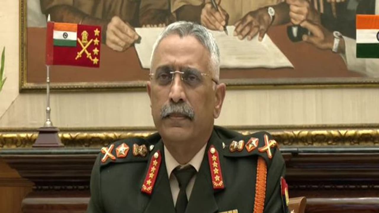 Army Chief MM Naravane ने कहा चीन पाकिस्तान से बढ़ा खतरा, भारतीय सेना हर चुनौती के लिए पूरी तरह तैयार