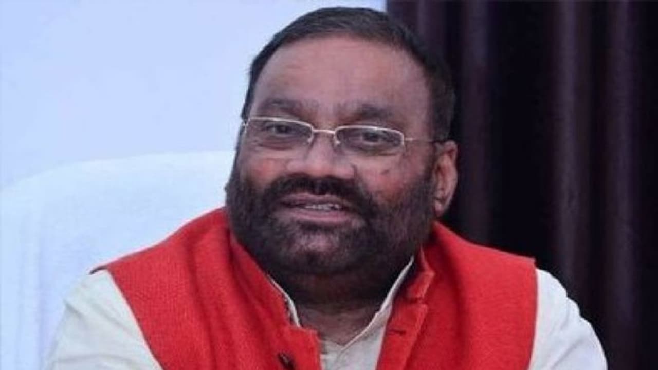 4POINT: चुनावी समय में पिछड़ों की याद परिवारवाद से ग्रसित...स्वामी प्रसाद के जाने से BJP को नहीं पड़ेगा फर्क 4POINT: चुनावी समय में पिछड़ों की याद परिवारवाद से ग्रसित...स्वामी प्रसाद के जाने से BJP को नहीं पड़ेगा फर्क