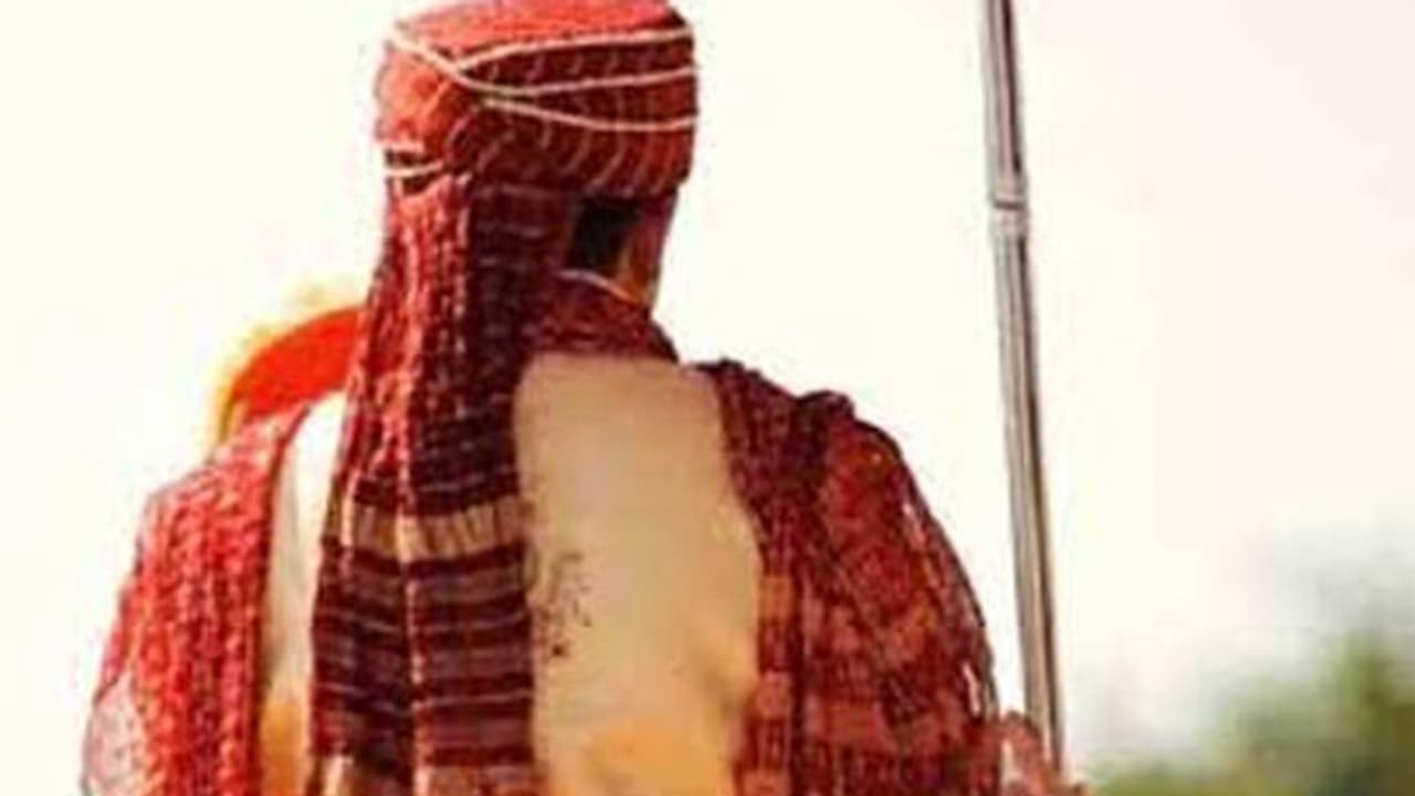 गजब मामला: दूल्हा मंडप की जगह पहुंच गया जेल, शादी करने की चाहत में ना चाहकर भी उसे उठाना पड़ा ऐसा कदम गजब मामला: दूल्हा मंडप की जगह पहुंच गया जेल, शादी करने की चाहत में ना चाहकर भी उसे उठाना पड़ा ऐसा कदम