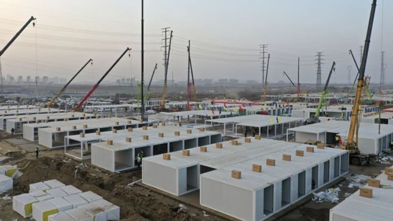 zero covid policy: कोरोना कंट्रोल करने चीन गर्भवती महिलाओं बच्चों और बुजुर्गों तक को बक्सों में कर रहा कैद zero covid policy: कोरोना कंट्रोल करने चीन गर्भवती महिलाओं बच्चों और बुजुर्गों तक को बक्सों में कर रहा कैद