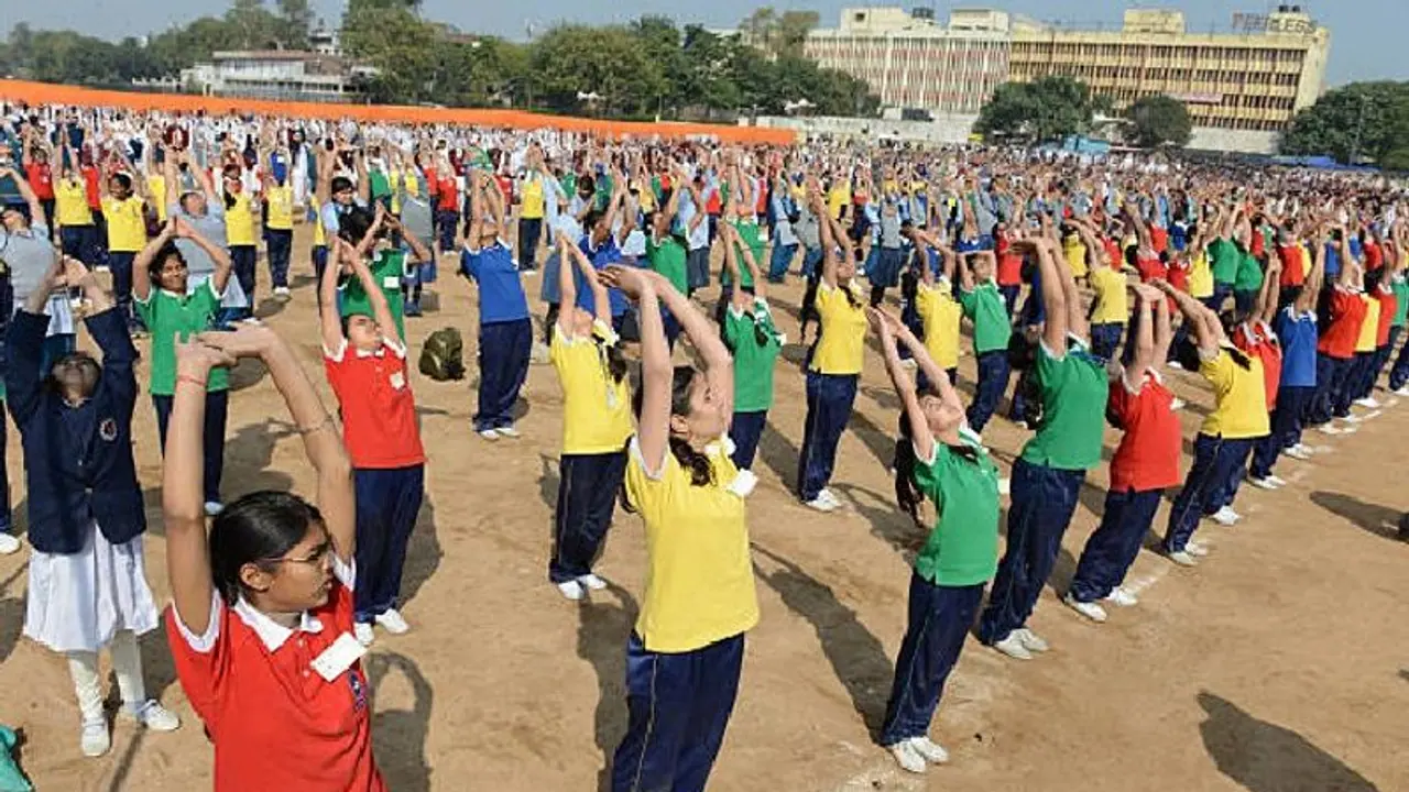 Makar Sankranti: ಇಂದು 1 ಕೋಟಿ ಜನರಿಂದ ಸೂರ್ಯ ನಮಸ್ಕಾರ