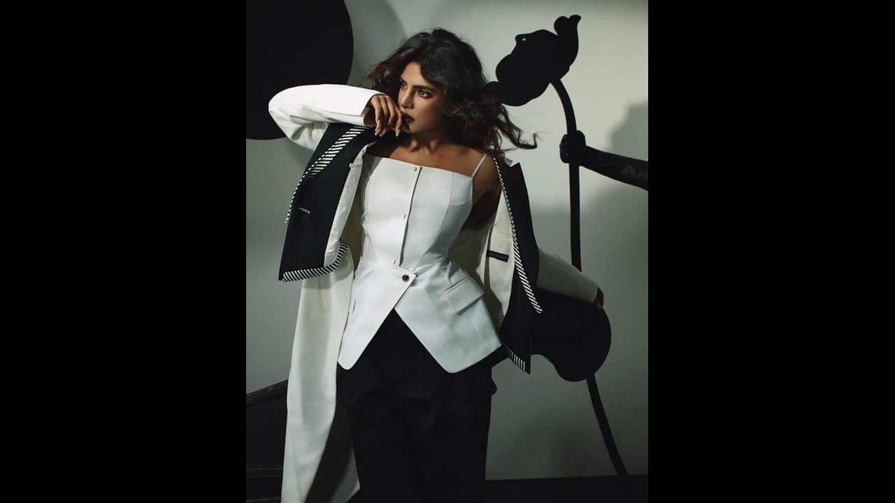 দীর্ঘ ৮ বছর পর, মেরি কমের সব সমালোচনার জবাব দিলেন প্রিয়াঙ্কা চোপড়া দীর্ঘ ৮ বছর পর, মেরি কমের সব সমালোচনার জবাব দিলেন প্রিয়াঙ্কা চোপড়া