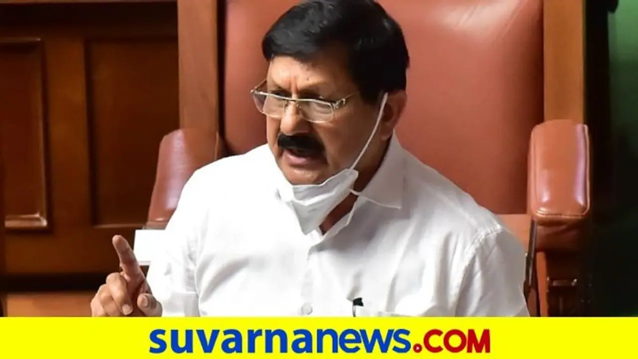 Karnataka Hookah Bars: ಹುಕ್ಕಾಬಾರ್ ಗಳ ಮೇಲೆ ಕ್ರಮ ತೆಗೆದುಕೊಳ್ಳಲು ಸರ್ಕಾರದ ಅಸಹಾಯಕತೆ